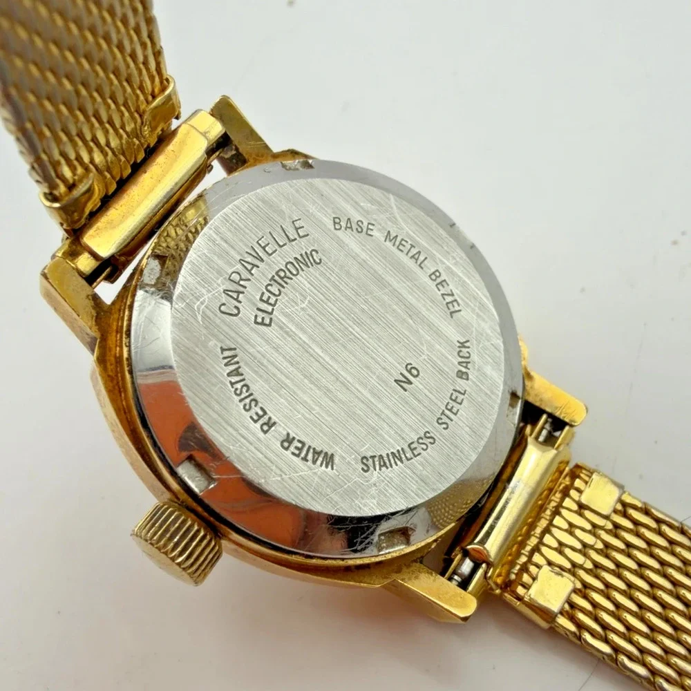 Caravelle Electronic Ladies Wristwatch Gold Tone Mesh Band For Parts